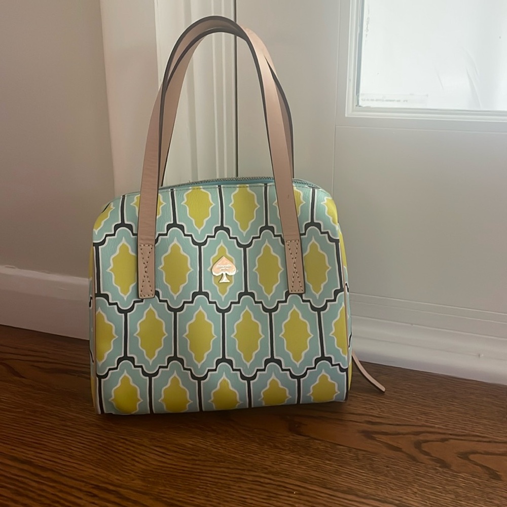 Kate Spade printed handbag.